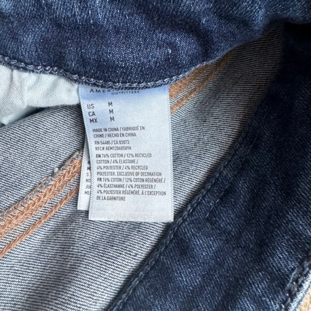 Barely used clothes - Picture 13 of 16